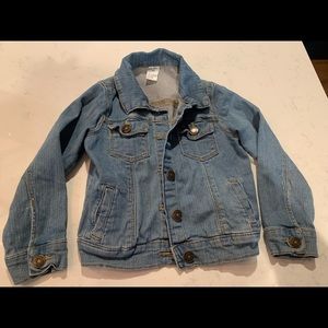 EUC Carter’s denim jacket size 4T
